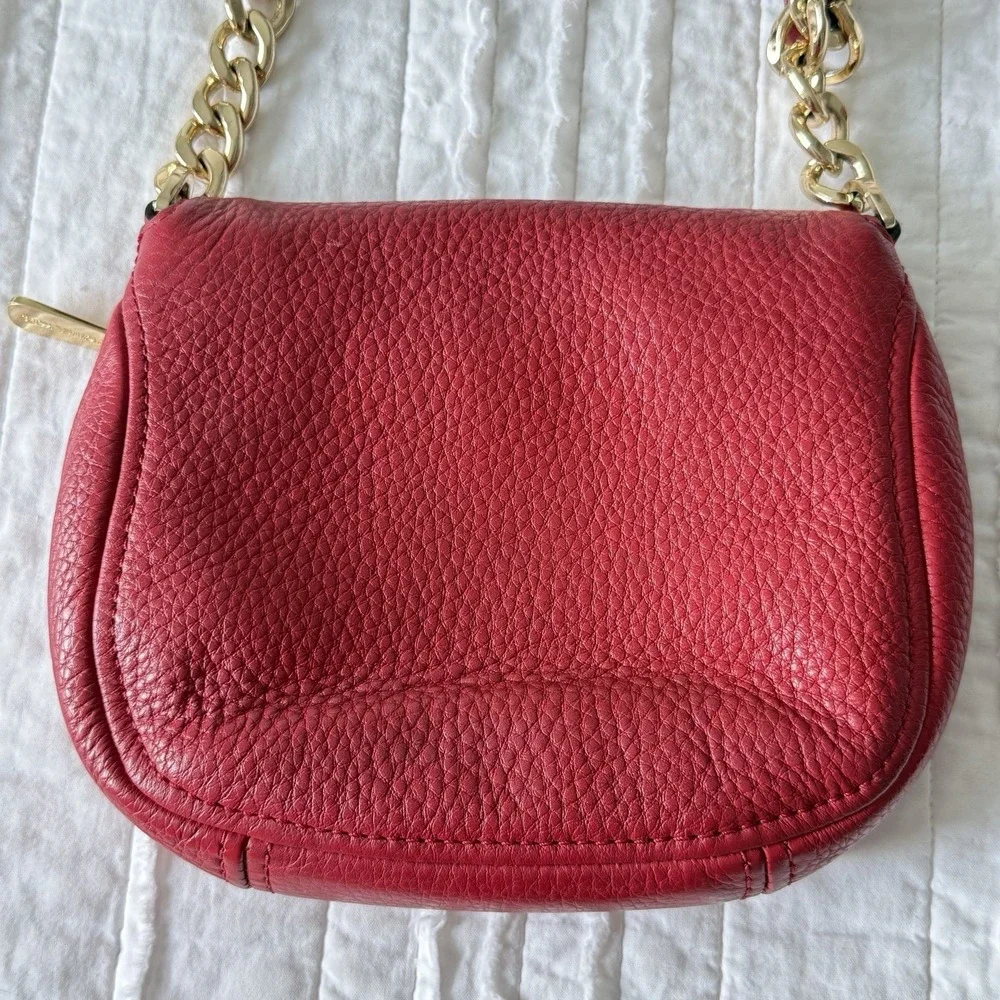 Michael Kors Womens Bedford Red Pebble Leather Crossbody Bag Gold Chain Flap Zip